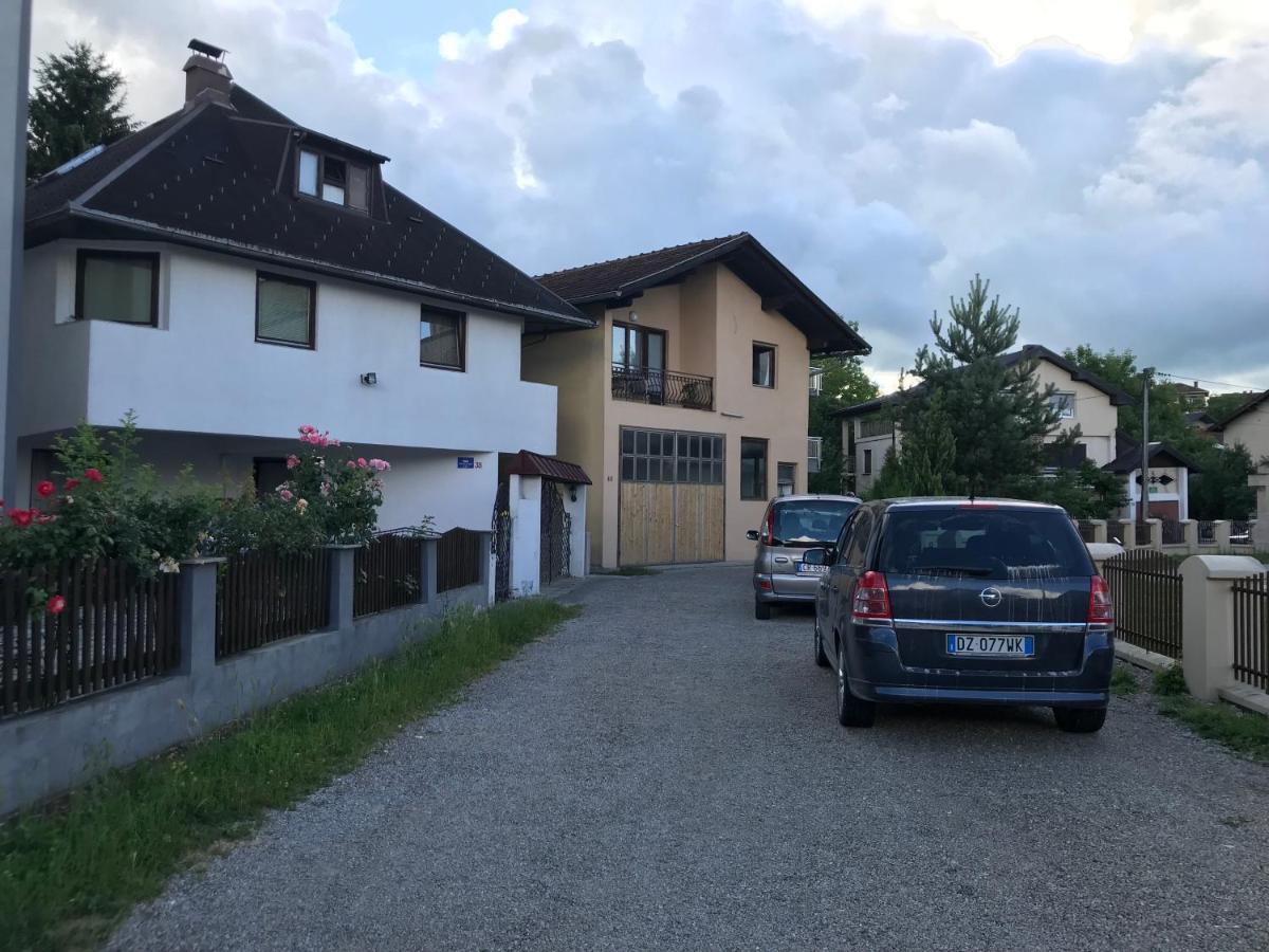 Lav Apartments Bihać エクステリア 写真
